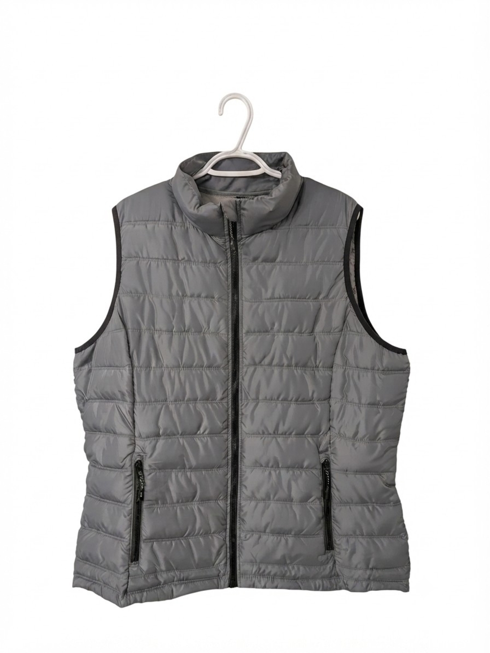 Women's Grey Lightweight Puffer Vest (XL) Like New Without Tags (Elevate)